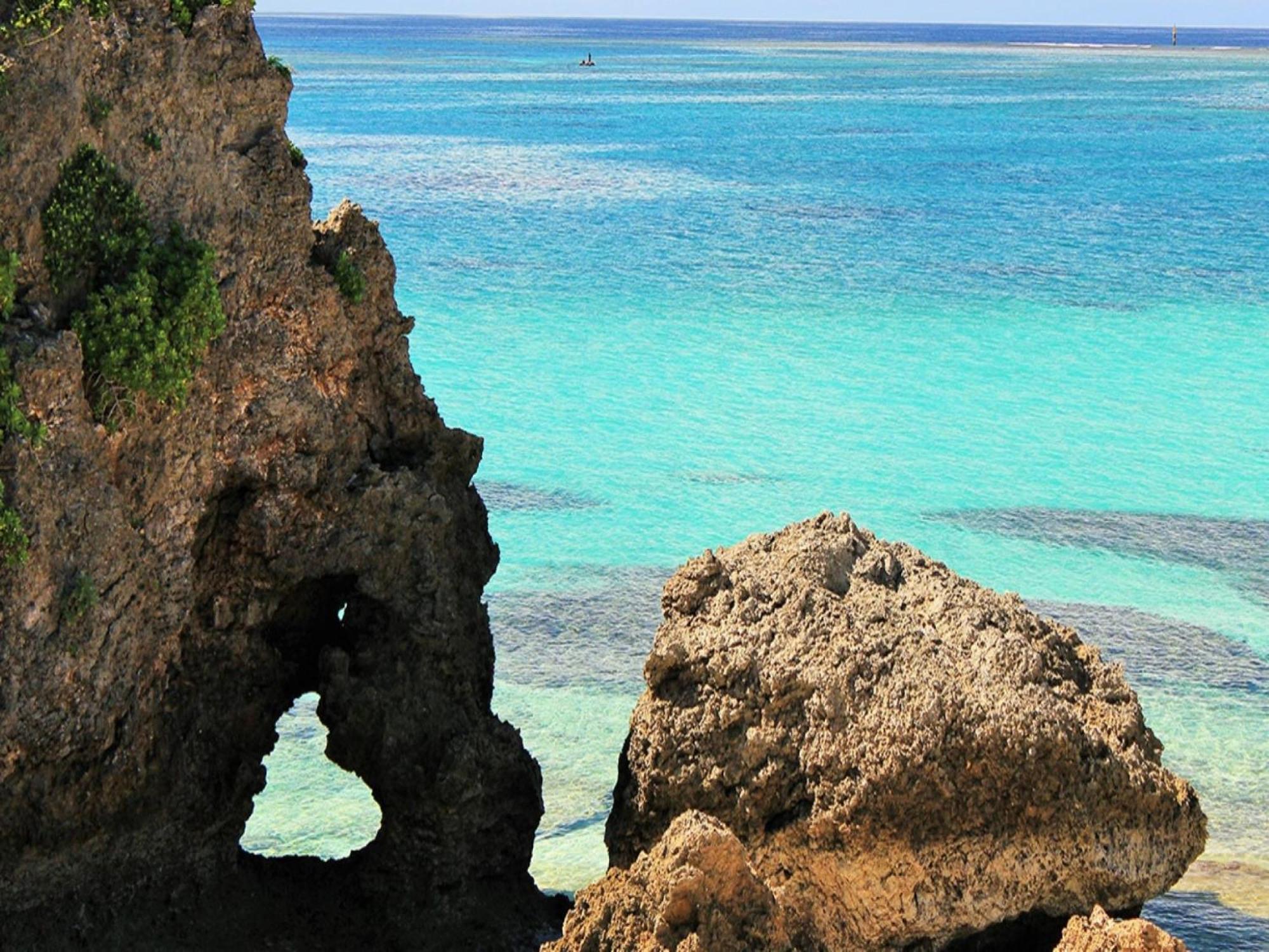 Villa Capri Miyakojima Exteriör bild